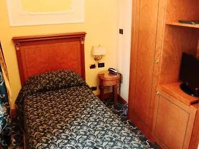 Dei Consoli Vaticano Hotel 4*