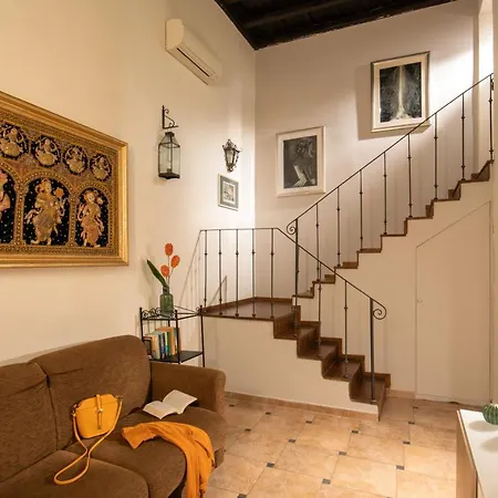 Cappellari Interno 4 - Campo De' Fiori Roma