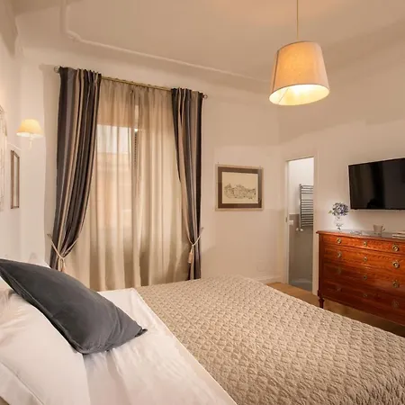 Guest house Domus Serafino *