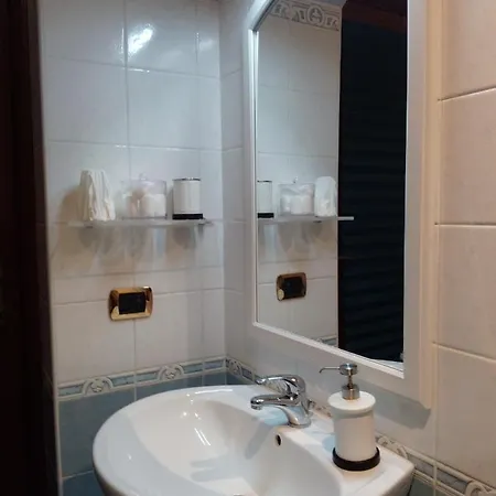 Tata's Borghese Apartment Rome