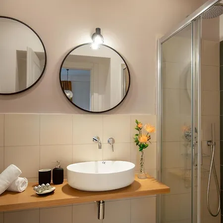Domus Serafino Guest house