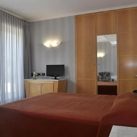 Hotel Tre Fontane Roma