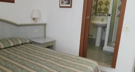 Gioia Penzion 2*