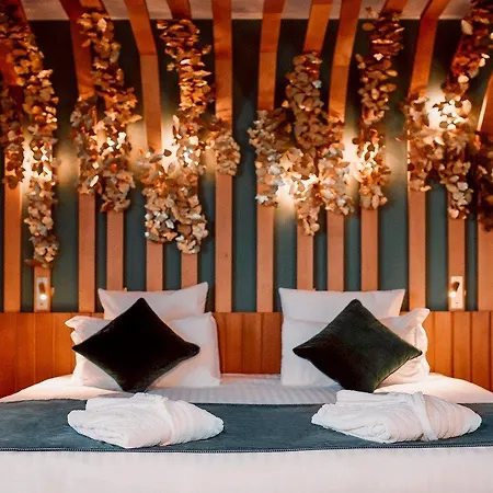 Hotel Mercure Corso Trieste 4*