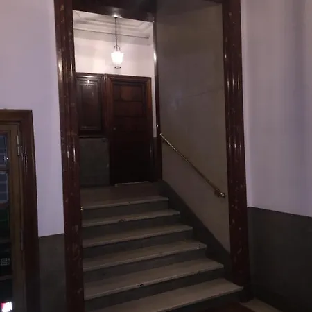 Bed & Breakfast La Capitale *