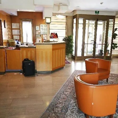 Derby Hotel 3*