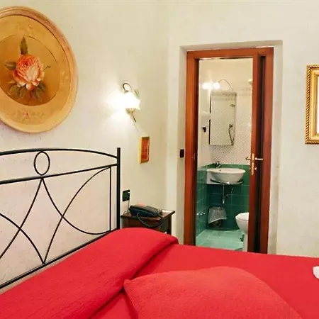 Residenza Vaticana 3* Rome
