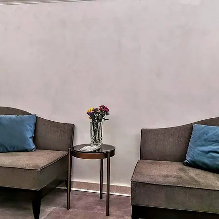 Teatro Di Pompeo Hotel Rome
