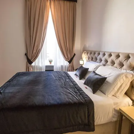 Chic & Town Luxury 2* Rome