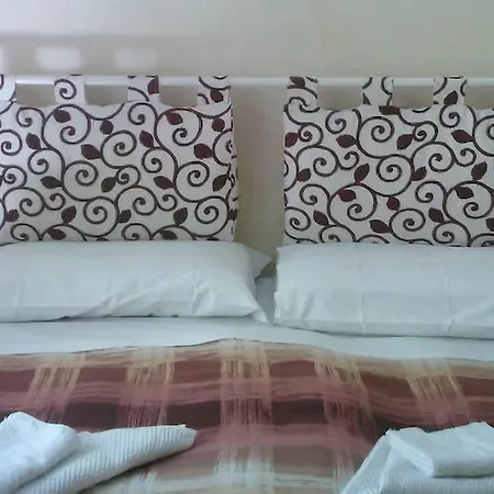 Roma Prince Inn Accommodation Penzion 2*
