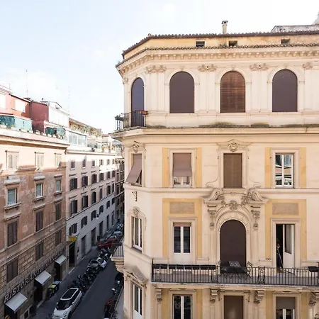 Bed & Breakfast Circle In The Square 2*