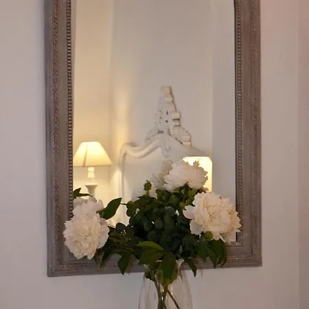 La Finestra Sul Colosseo Bed & Breakfast *