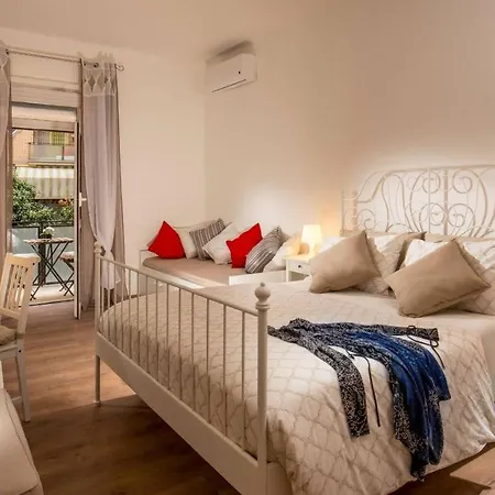 Sweet Piramide Bed & Breakfast *