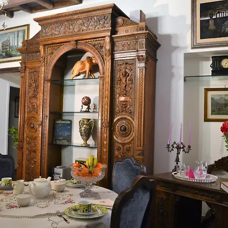 Domus Piazza Del Popolo Bed & Breakfast *