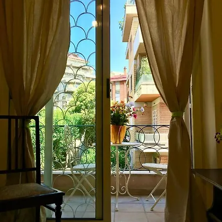 Bed & Breakfast Valla18 Rome