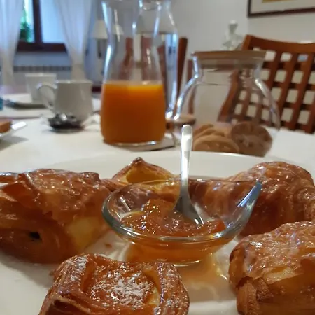 Il Gufo E La Gattina Bed & Breakfast *