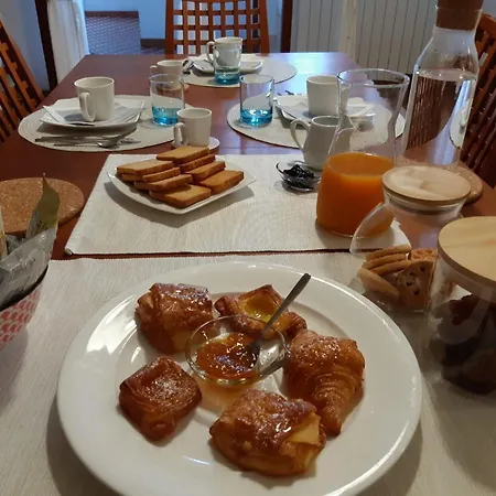 Il Gufo E La Gattina Bed & Breakfast