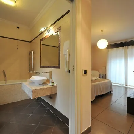 B And B Roof Garden Zaccardi Rome