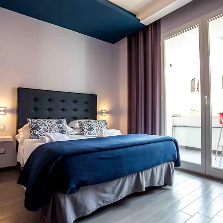 77 Bed & Breakfast 2*