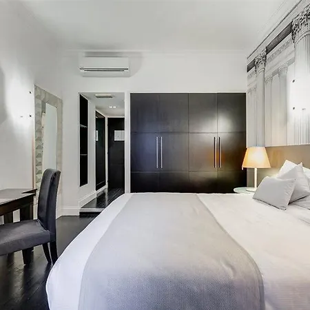 Guest house Residenza A -via Veneto Fashion -self Check-in 4*