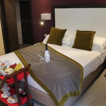 Mz Hotel 3*