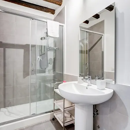 Trastevere Apartment