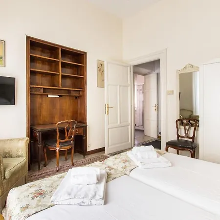 Trastevere Deco Apartment Rome