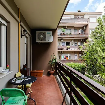 Pelizzi Apartment, 5 Persone, 2 Camere, Balcone, Cinecittà *