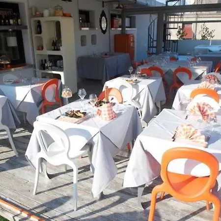 Hotel Orange 4*