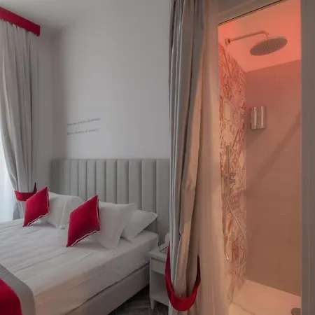 Frattina Ff Italian 2* Roma