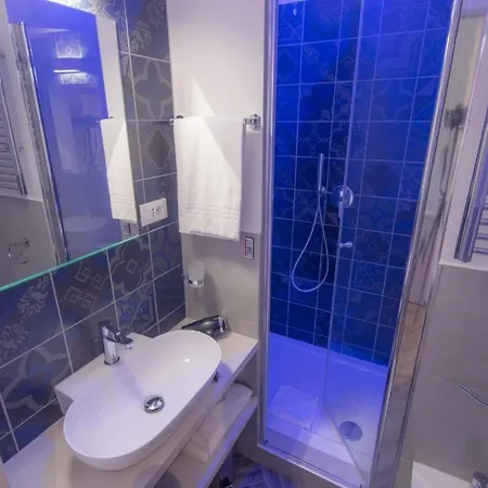 Guest house Frattina Ff Italian