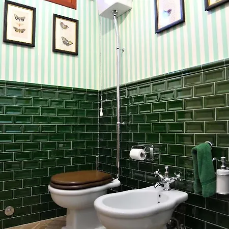 Guest house Regal House Capucci 6