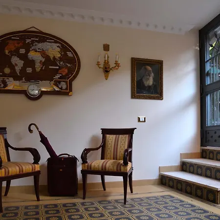 Regal House Capucci 6 Rome
