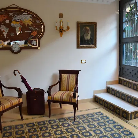 Guest house Regal House Capucci 6