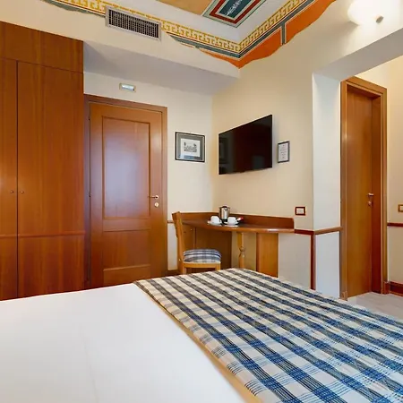 Amalfi Hotel 3*