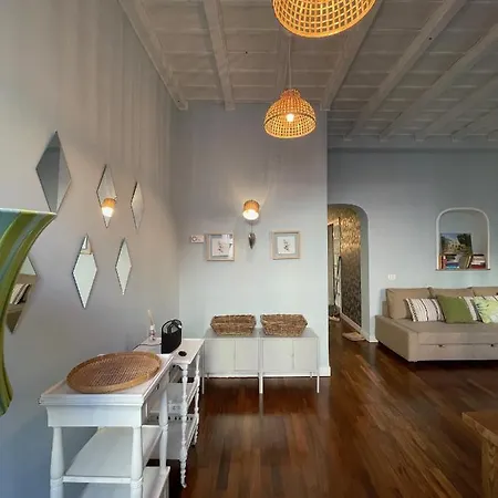 Holidays At Charme Daire Roma