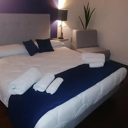 Shine House 3* Řím