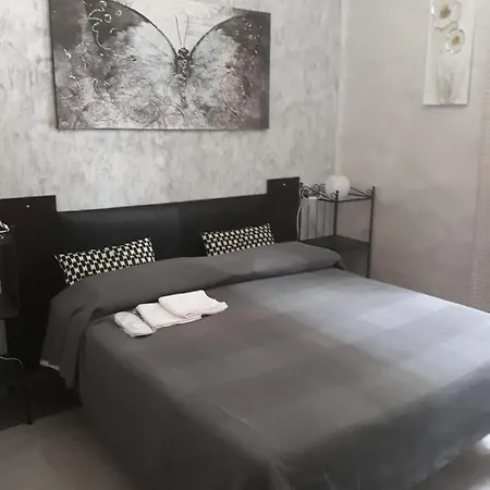 Bed Pegaso Rome