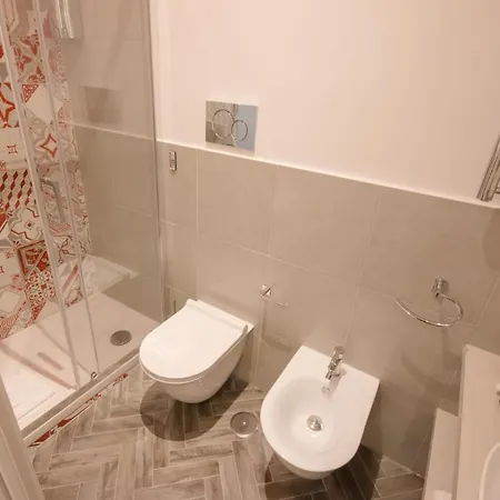 Frattina Ff Italian Guest house
