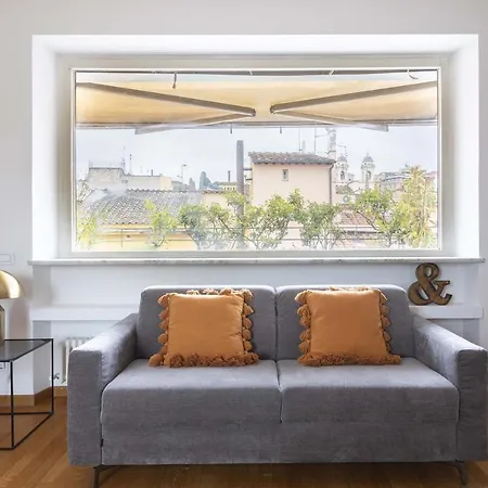 Romac - Condotti Penthouse In The Spanish Steps Area Apartment