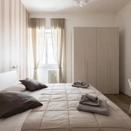 Cornelia House * Rom