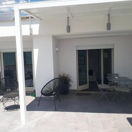 Apartment Penthouse 40 In Trastevere With Seasonally Jacuzzi