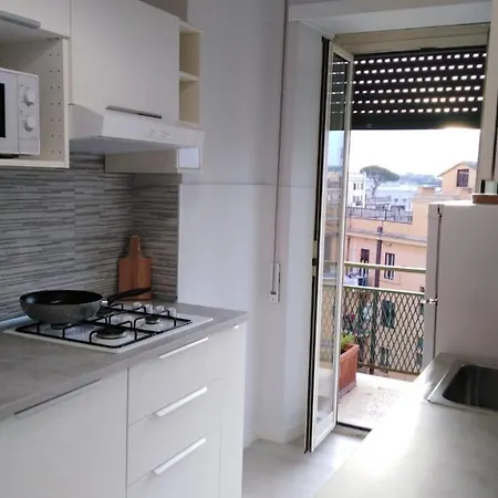 Bibbi's House San Lorenzo * Rome