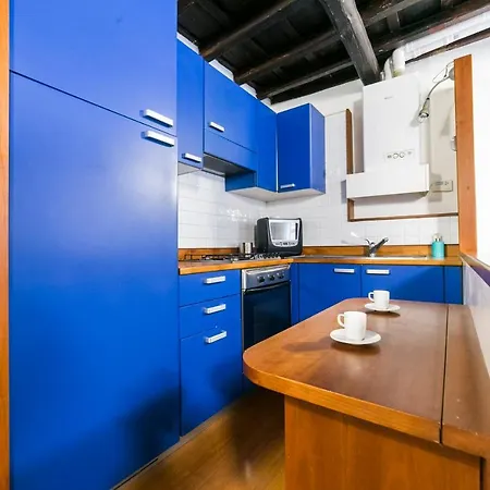 Casa Mucci * רומא
