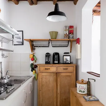 Apartment Classic And Chic In Trastevere Rome