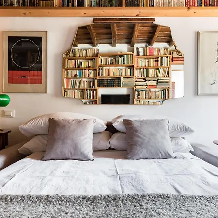 Apartment Classic And Chic In Trastevere Rome