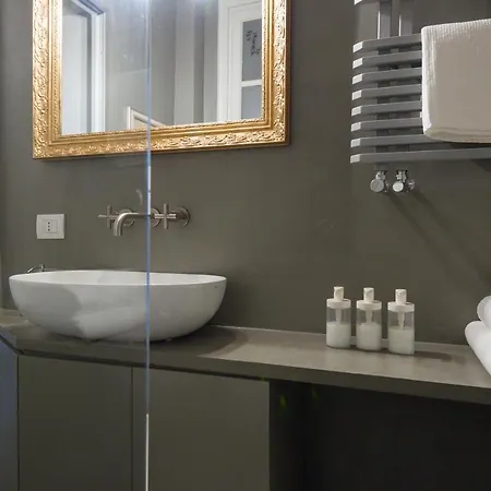 Apartment Casa Satrico Rome