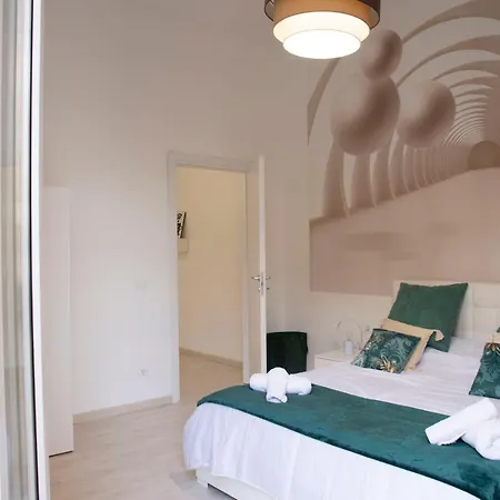 Apartment Nazionale 221 Mamila Rome