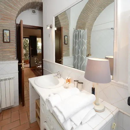 Divine Stylish Rome