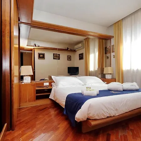 Frattina Family Romantic Superior Apartament